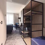 Hotel Garner Augsburg Nord By Ihg 4*