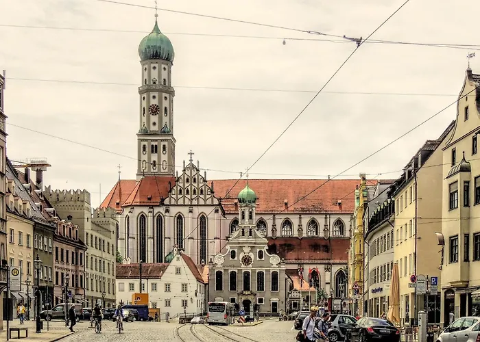 Garner Augsburg Nord By Ihg 4*