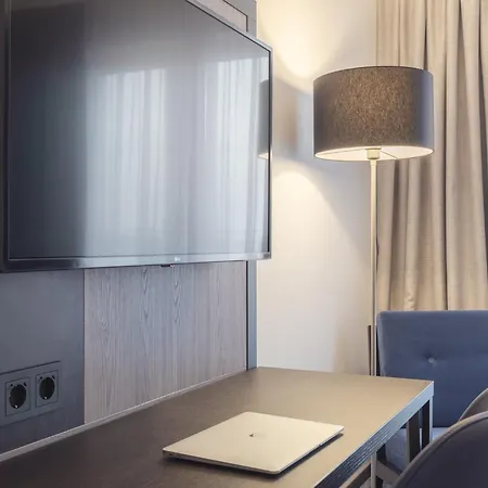 Select Augsburg Hotel 4*