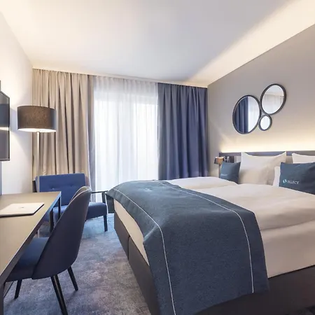 Hotel Select Augsburg 4*